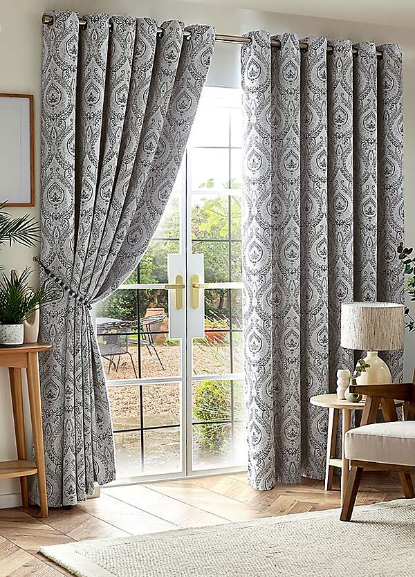 Curtains Gallery Image 7